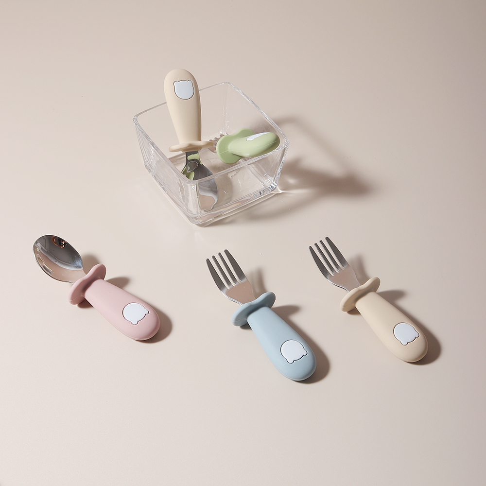 Silikonowa łyżeczka i widelec  – Baby Food Utensils recenzja i cena